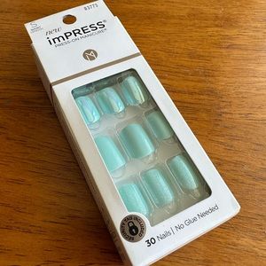 Turquoise Press-On Nails SMALL